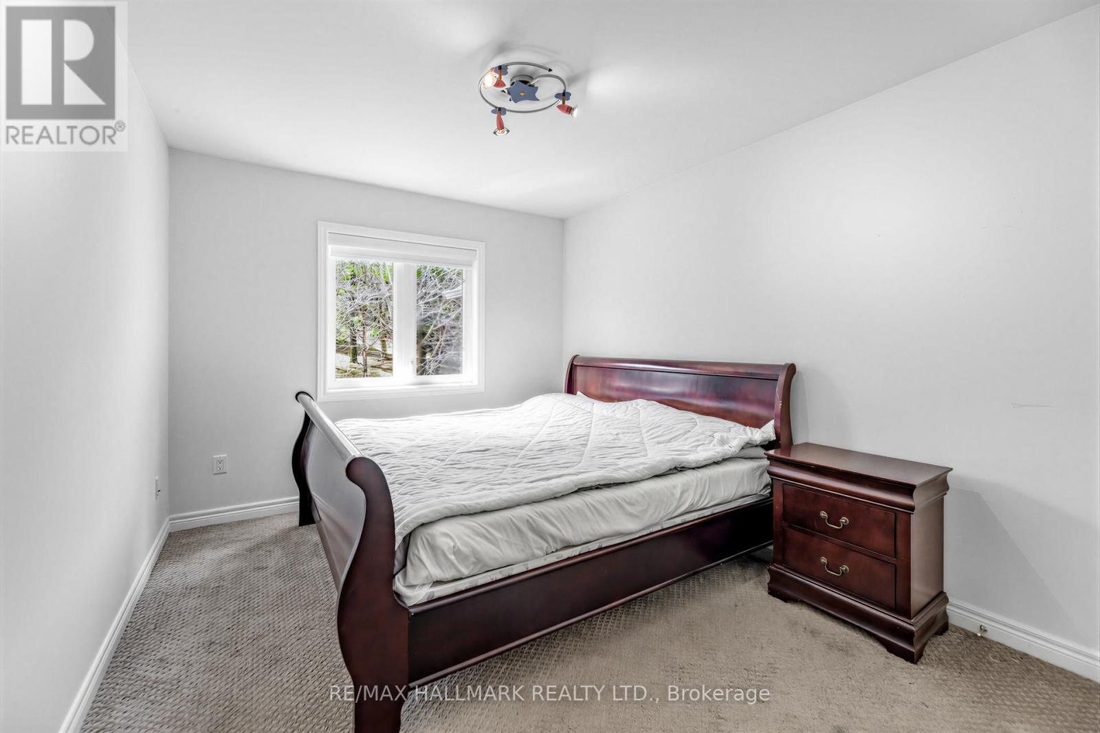 76 Westbury Court, Richmond Hill, Ontario  L4S 2L2 - Photo 39 - N13040170