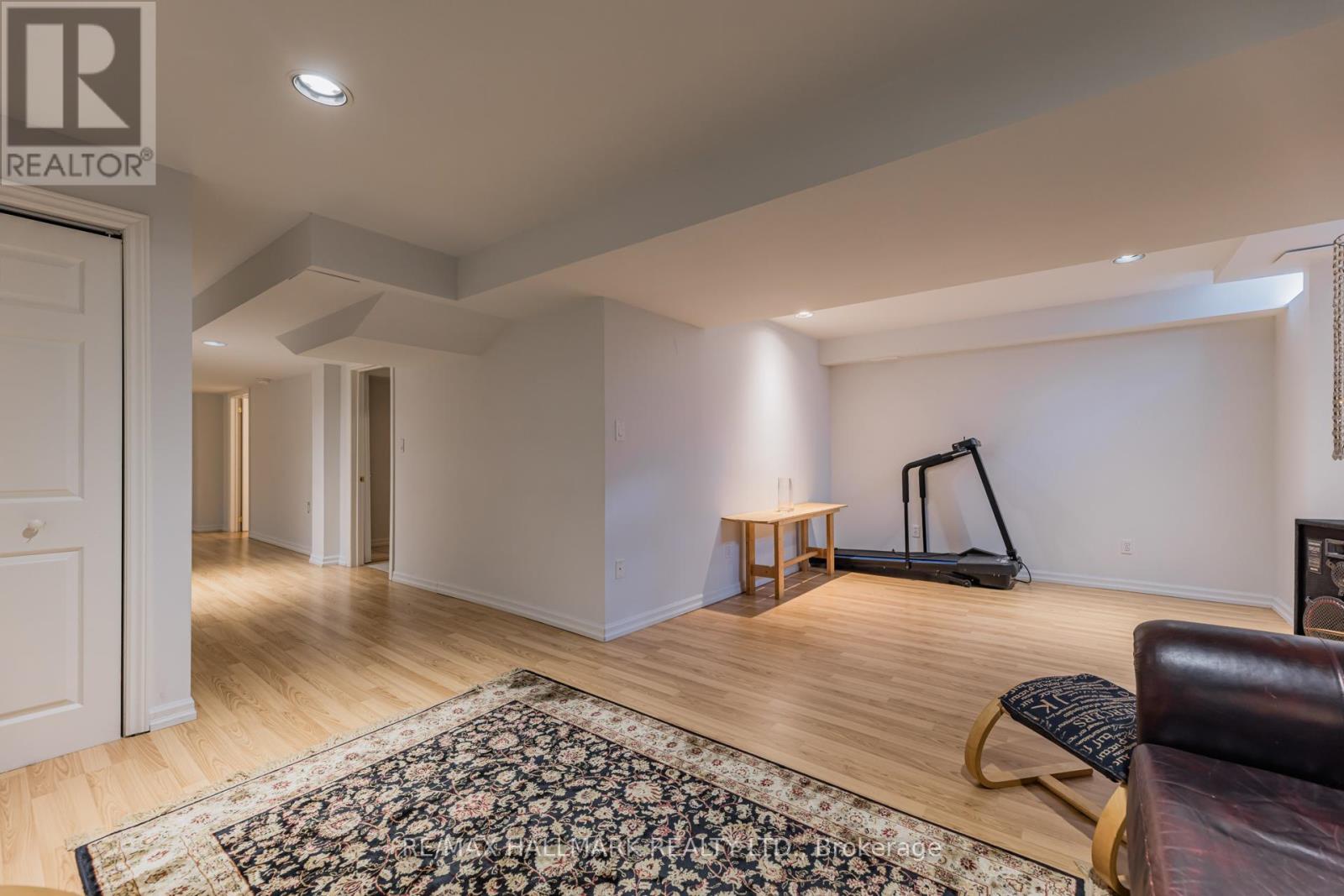 76 Westbury Court, Richmond Hill, Ontario  L4S 2L2 - Photo 42 - N13040170