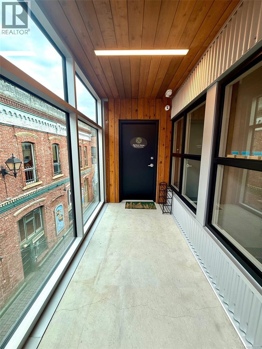 303 531 Yates St, Victoria, British Columbia  V8W 1K7 - Photo 4 - 1033372