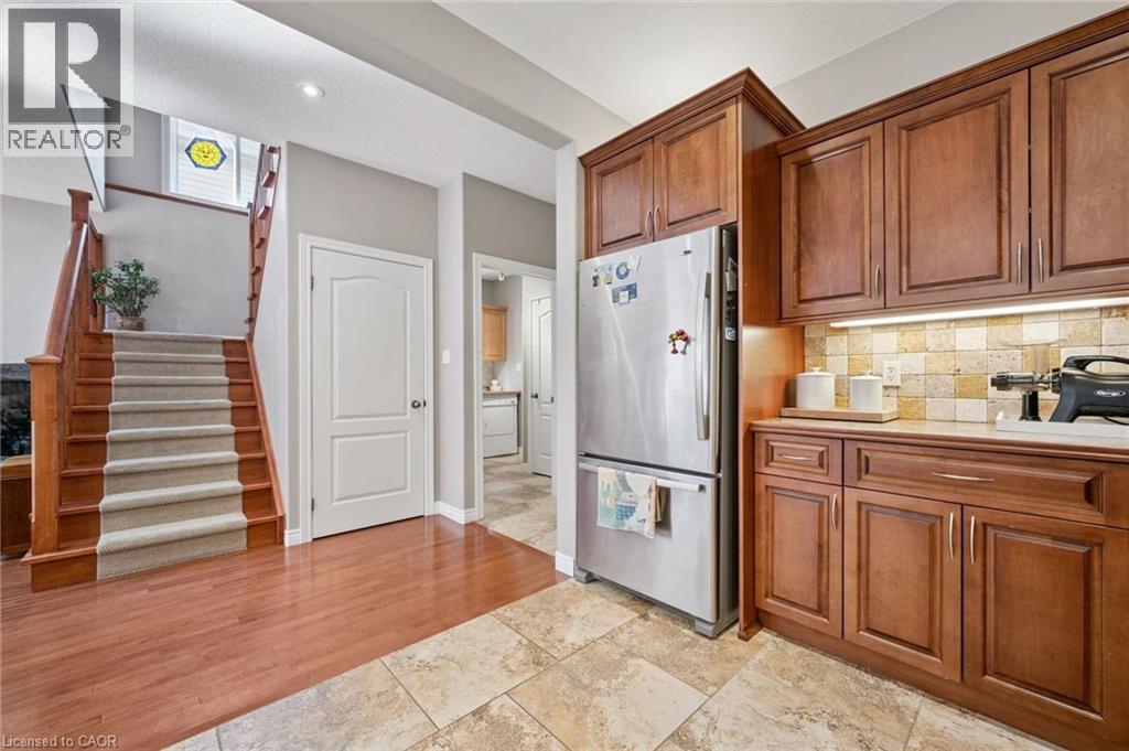 302 E Red Osier Road, Waterloo, Ontario  N2V 2V7 - Photo 12 - 40823833