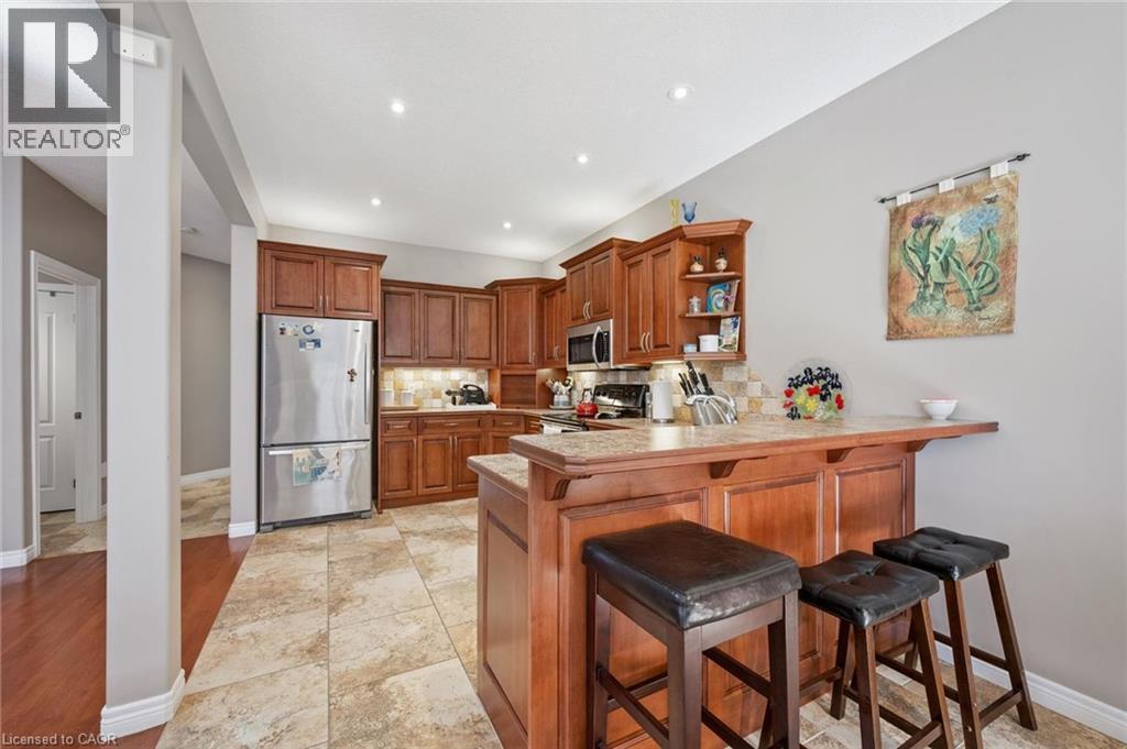 302 E Red Osier Road, Waterloo, Ontario  N2V 2V7 - Photo 15 - 40823833