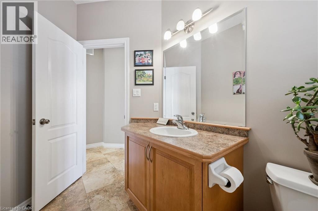 302 E Red Osier Road, Waterloo, Ontario  N2V 2V7 - Photo 19 - 40823833