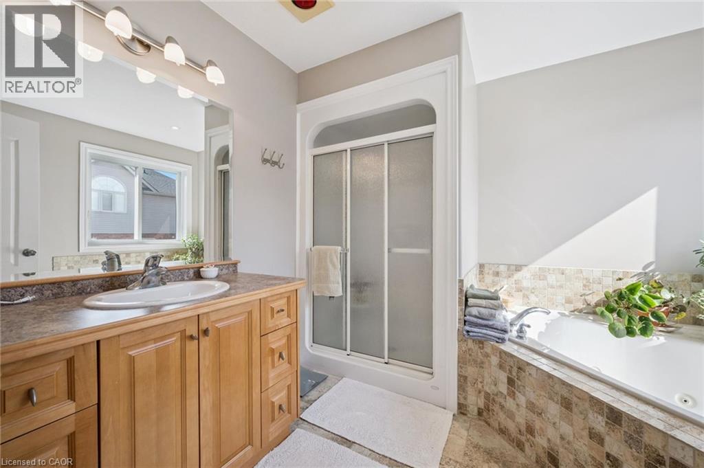 302 E Red Osier Road, Waterloo, Ontario  N2V 2V7 - Photo 23 - 40823833