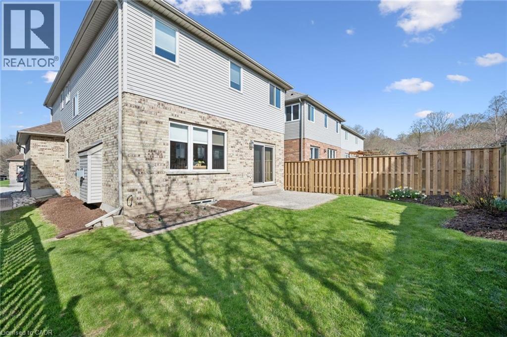 302 E Red Osier Road, Waterloo, Ontario  N2V 2V7 - Photo 38 - 40823833