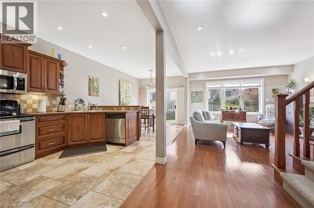 302 E Red Osier Road, Waterloo, Ontario  N2V 2V7 - Photo 7 - 40823833