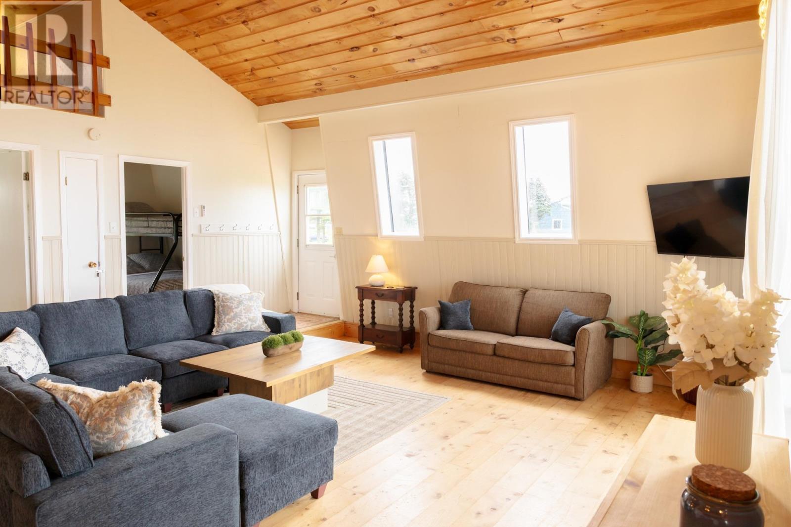 16 Gordons Way, Augustine Cove, Prince Edward Island  C0B 1X0 - Photo 8 - 202608496