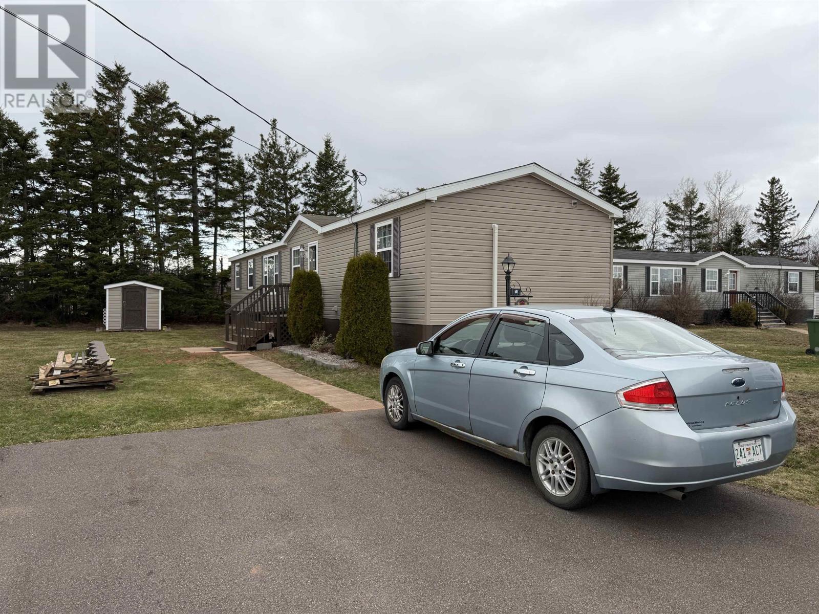 74 Jillian Street, Summerside, Prince Edward Island  C1N 6S6 - Photo 1 - 202608498