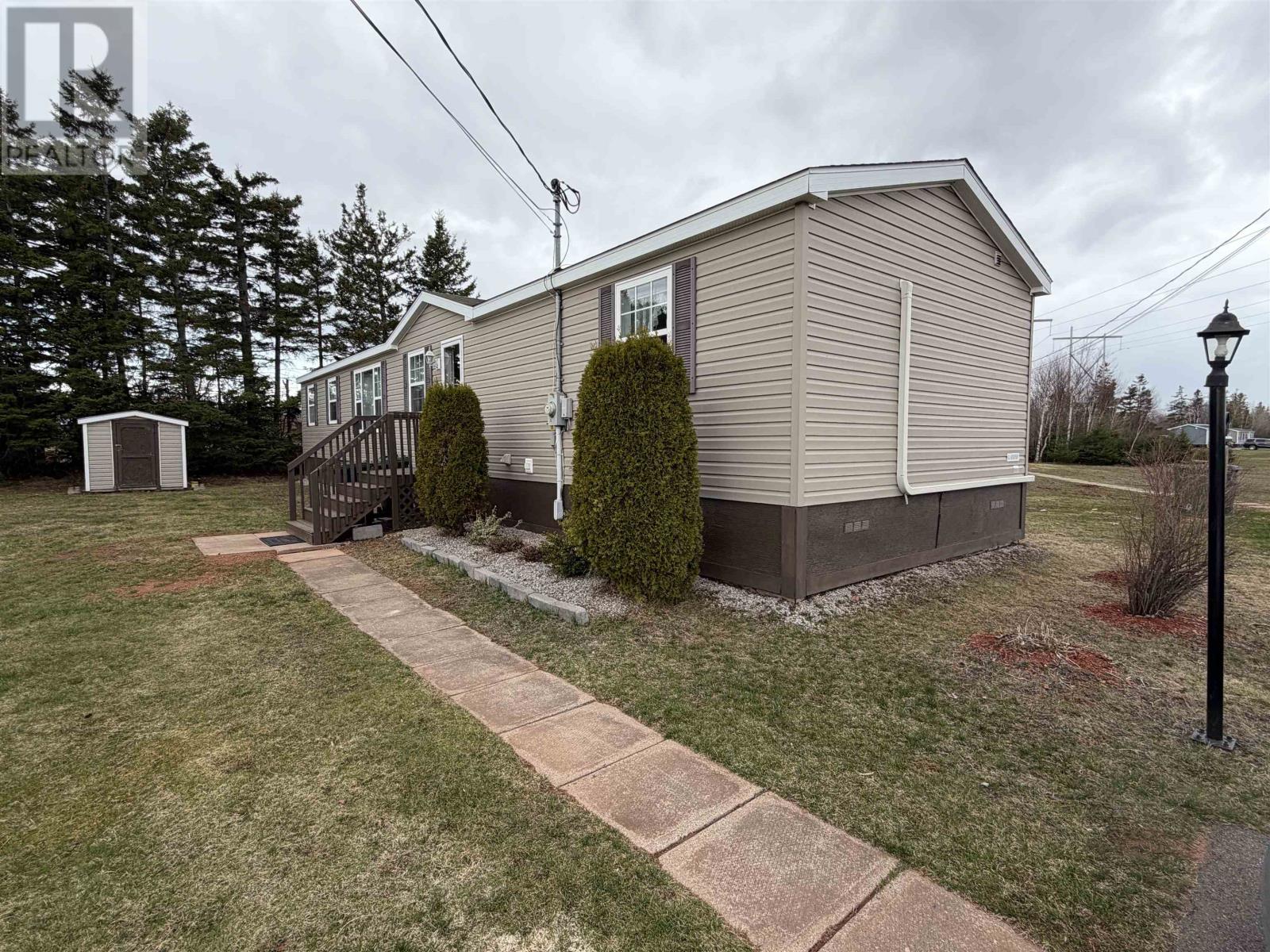 74 Jillian Street, Summerside, Prince Edward Island  C1N 6S6 - Photo 17 - 202608498