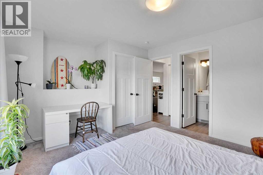 244 Thomlison Avenue, Red Deer, Alberta  T4P 3E6 - Photo 18 - A2304707