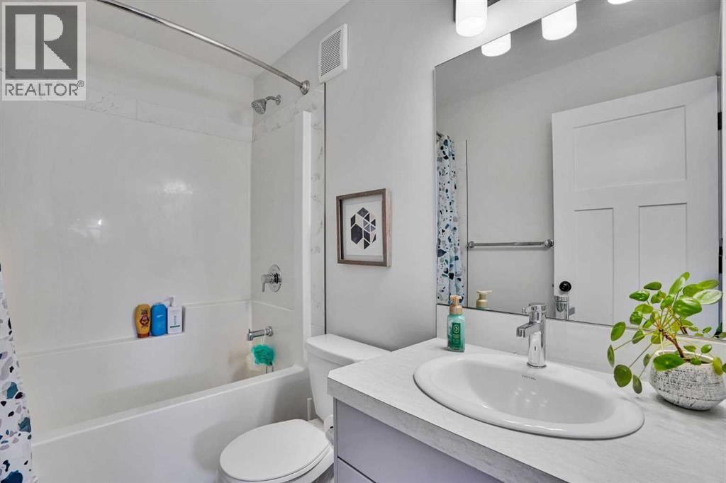 244 Thomlison Avenue, Red Deer, Alberta  T4P 3E6 - Photo 25 - A2304707