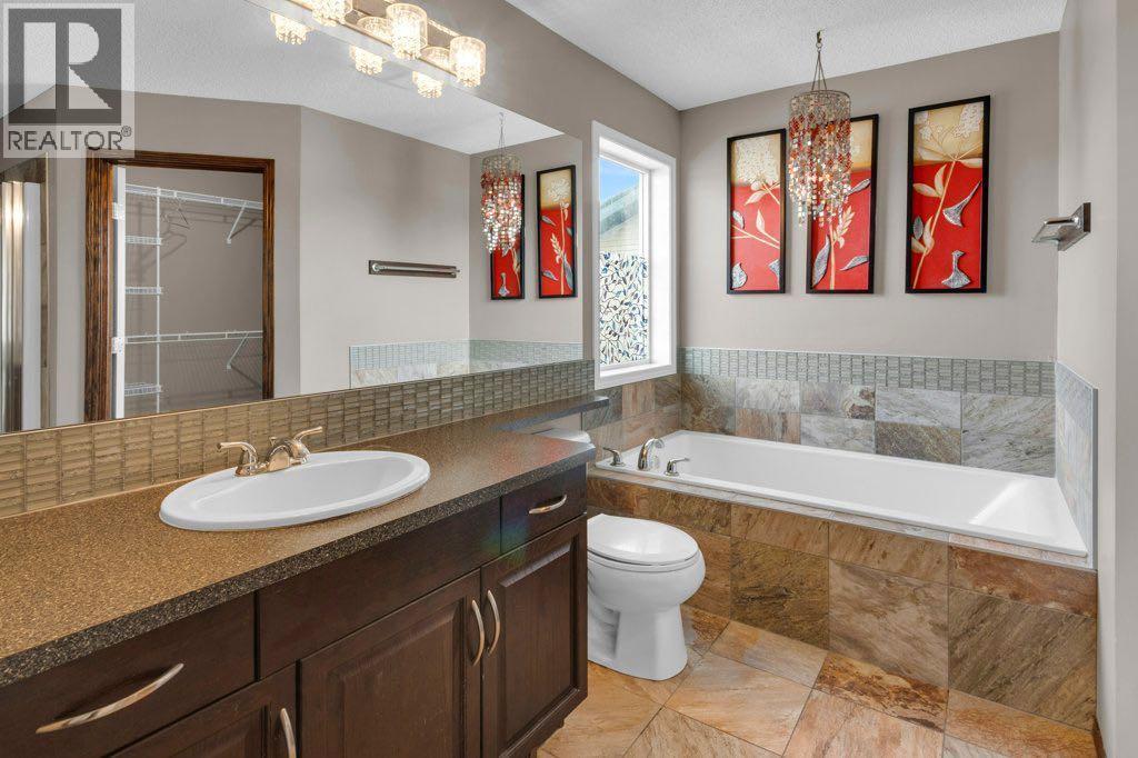 2235 Brightoncrest Green Se, Calgary, Alberta  T2Z 5A3 - Photo 18 - A2288284