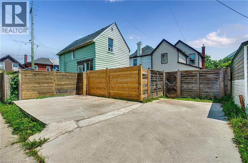 221 Rosslyn Avenue N, Hamilton, Ontario  L8L 7P8 - Photo 37 - 40823862