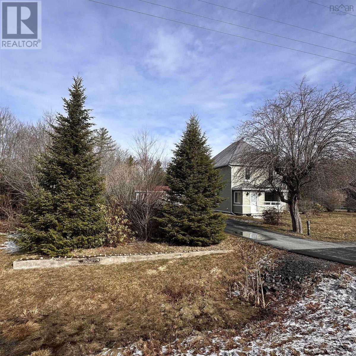 9744 Highway 8, Caledonia, Nova Scotia  B0T 1B0 - Photo 2 - 202605656