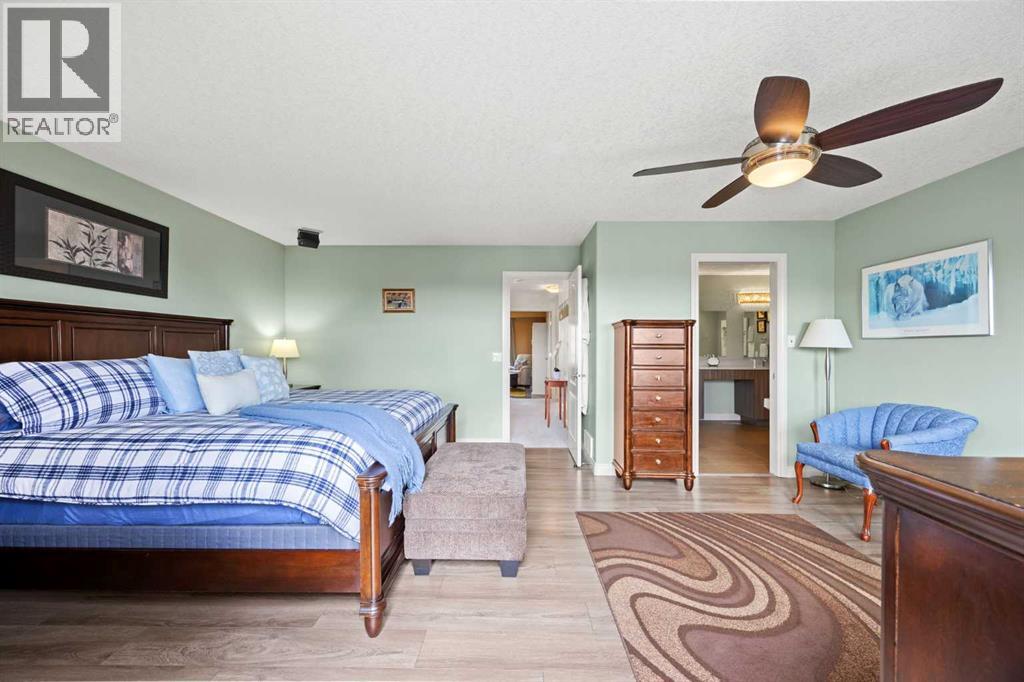 24, 100 Signature Way SW, Calgary, Alberta  T3H 2W6 - Photo 33 - A2292586