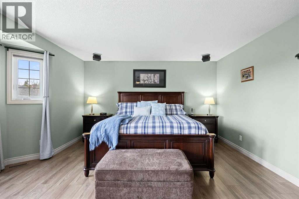 24, 100 Signature Way SW, Calgary, Alberta  T3H 2W6 - Photo 24 - A2292586