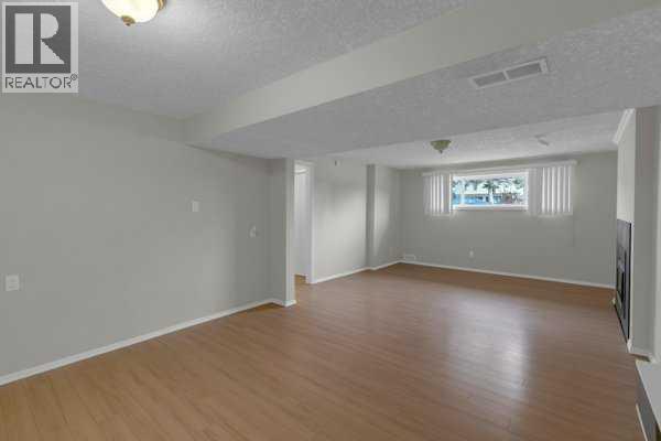 3 Madigan Court NE, Calgary, Alberta  T2A 5C7 - Photo 21 - A2294506