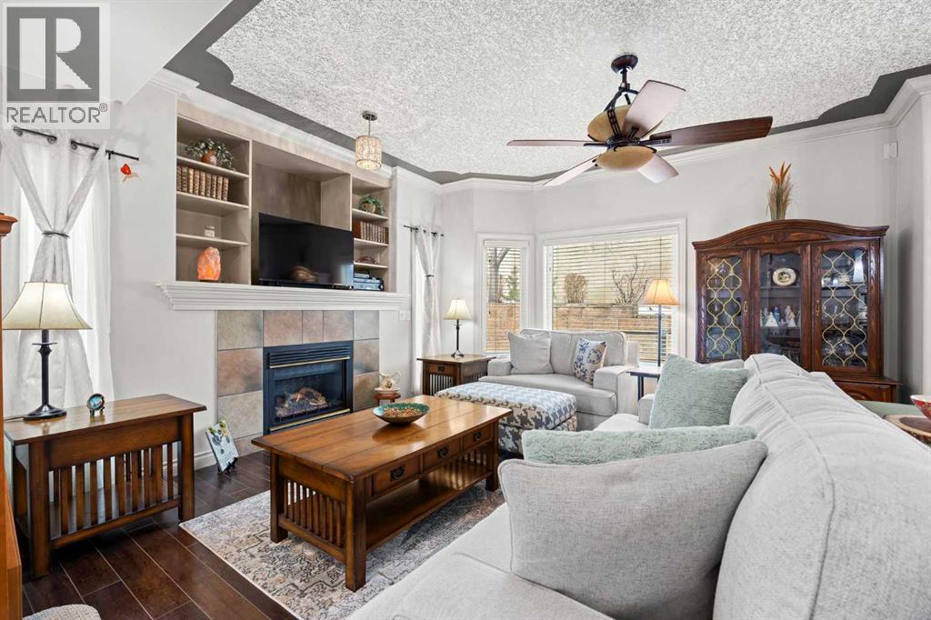 24, 100 Signature Way SW, Calgary, Alberta  T3H 2W6 - Photo 6 - A2292586