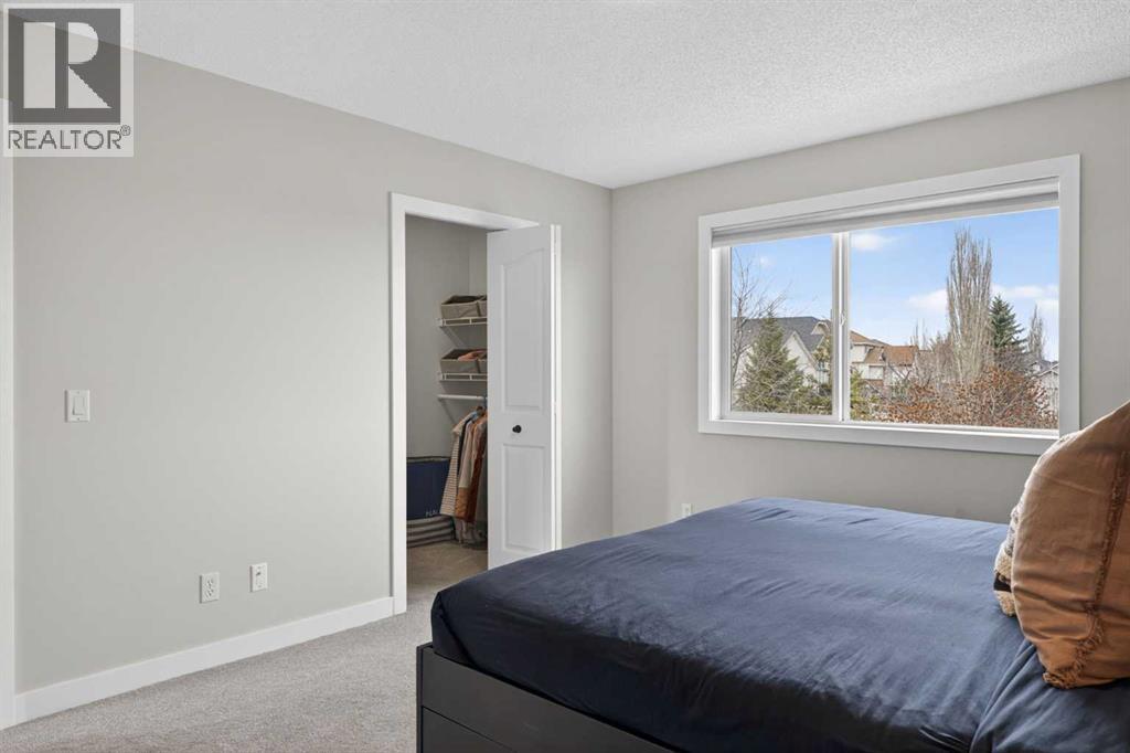 10 Somerglen Crescent SW, Calgary, Alberta  T2Y 3L6 - Photo 25 - A2302628