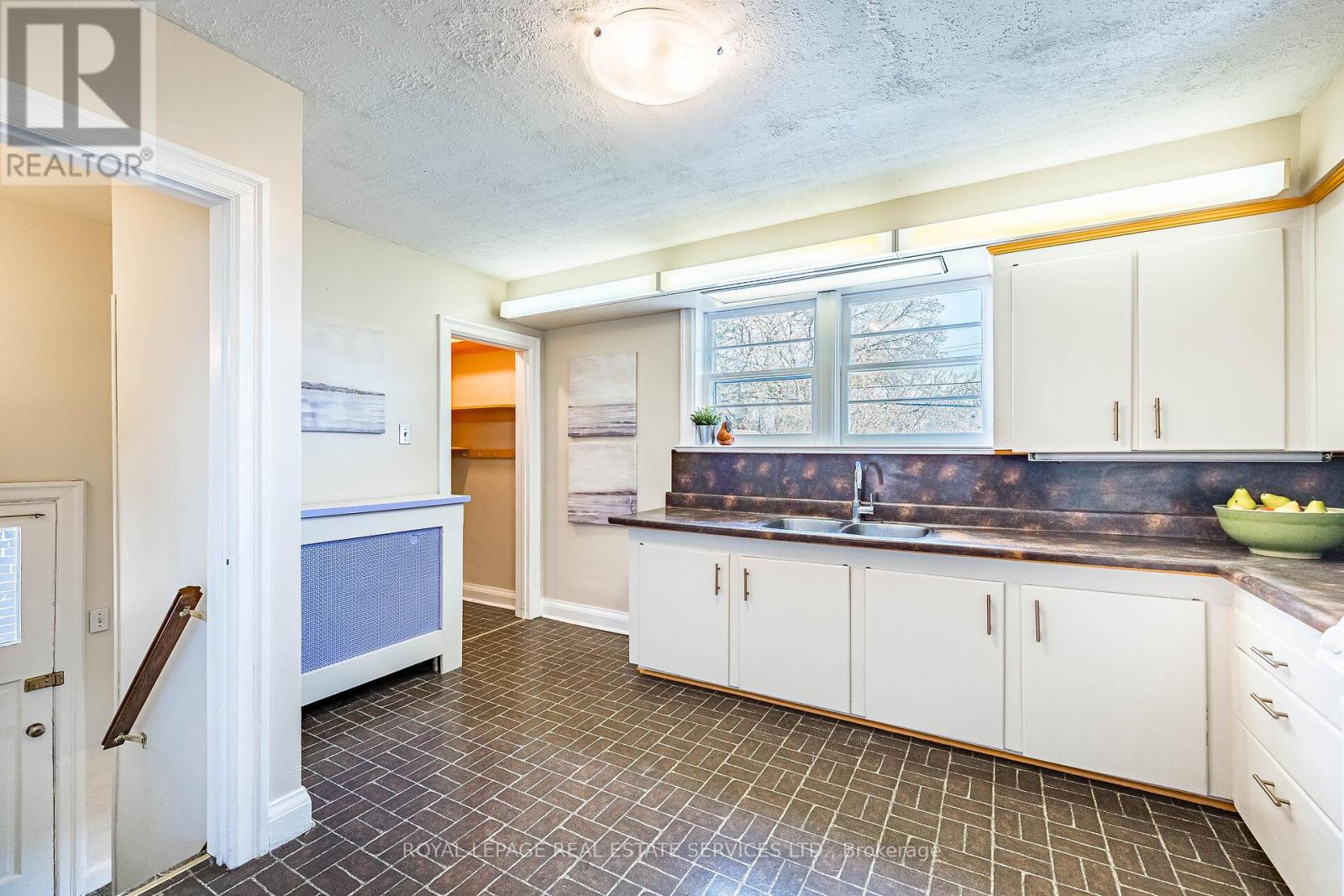 19 Nineteenth Street, Toronto, Ontario  M8V 3L4 - Photo 13 - W13040034