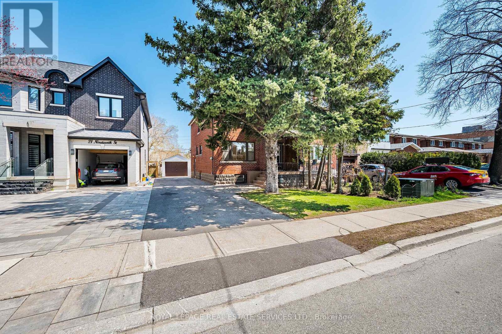 19 Nineteenth Street, Toronto, Ontario  M8V 3L4 - Photo 2 - W13040034