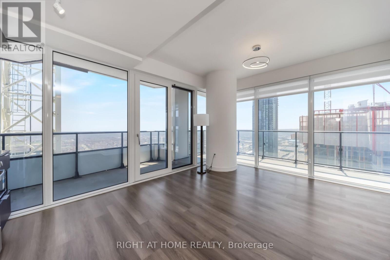 3111 - 448 Burmhamthorpe Road, Mississauga, Ontario  L5B 0R4 - Photo 17 - W13040058