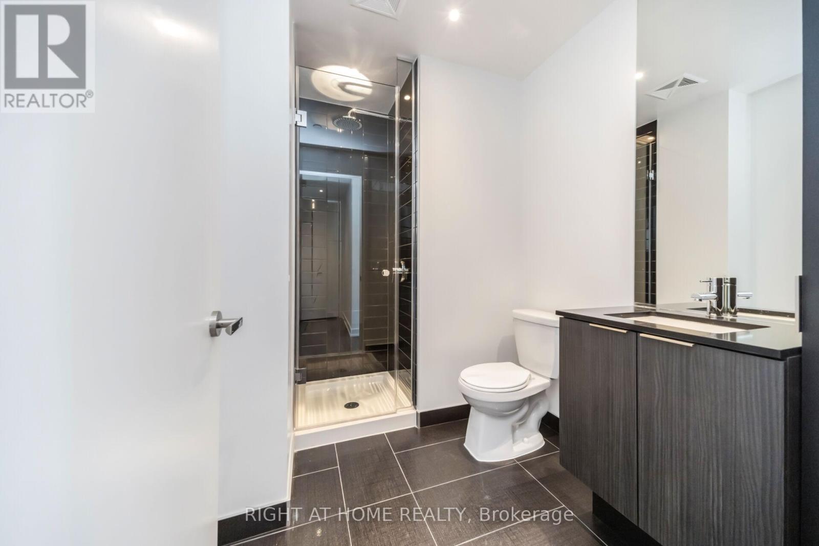 3111 - 448 Burmhamthorpe Road, Mississauga, Ontario  L5B 0R4 - Photo 20 - W13040058