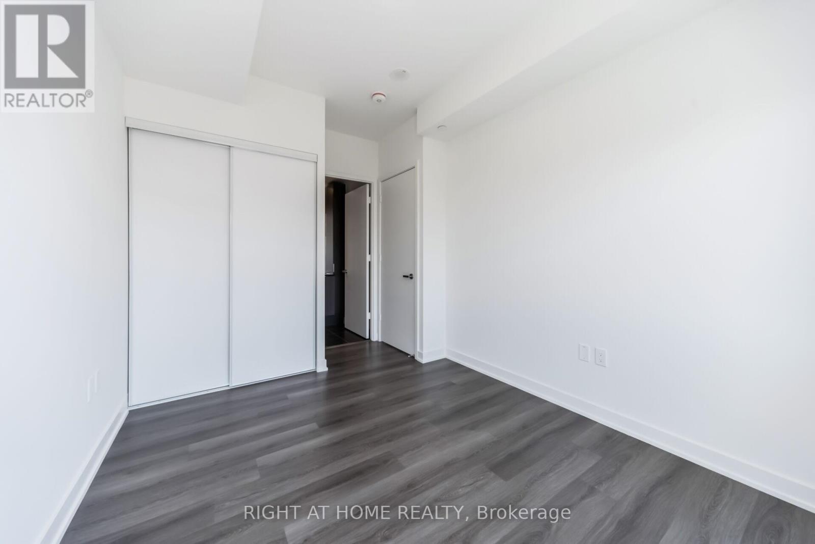 3111 - 448 Burmhamthorpe Road, Mississauga, Ontario  L5B 0R4 - Photo 24 - W13040058