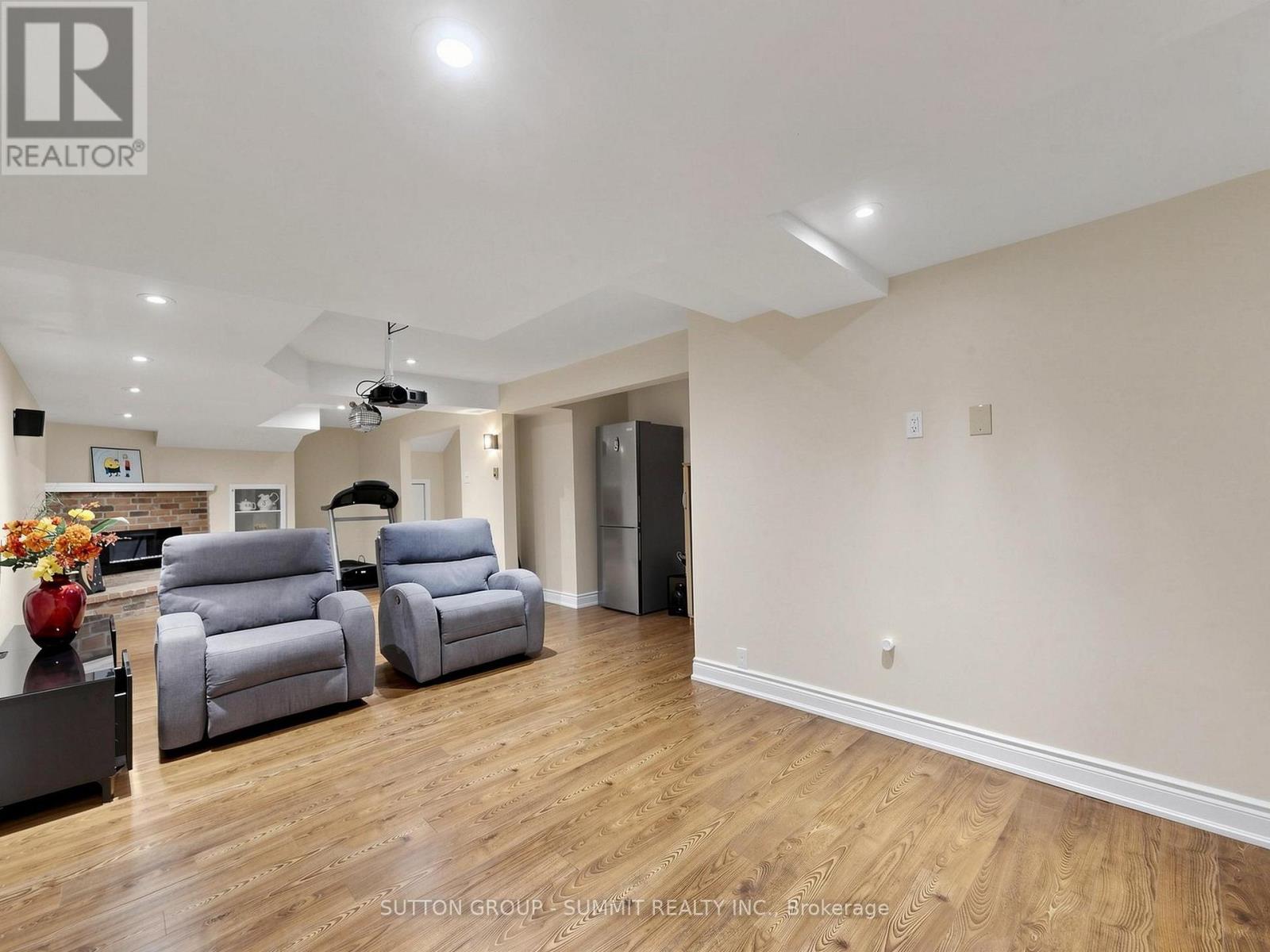 3485 Cawthra Road, Mississauga (Applewood), Ontario  L5A 2X9 - Photo 37 - W13040078