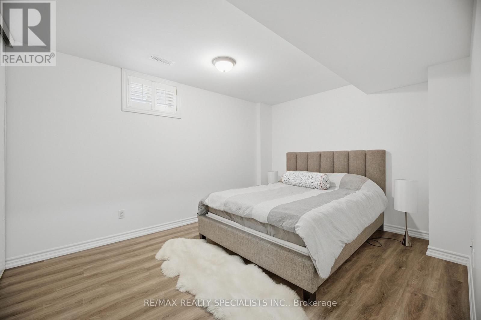 57 Fairview Road W, Mississauga, Ontario  L5B 1K7 - Photo 50 - W13040146