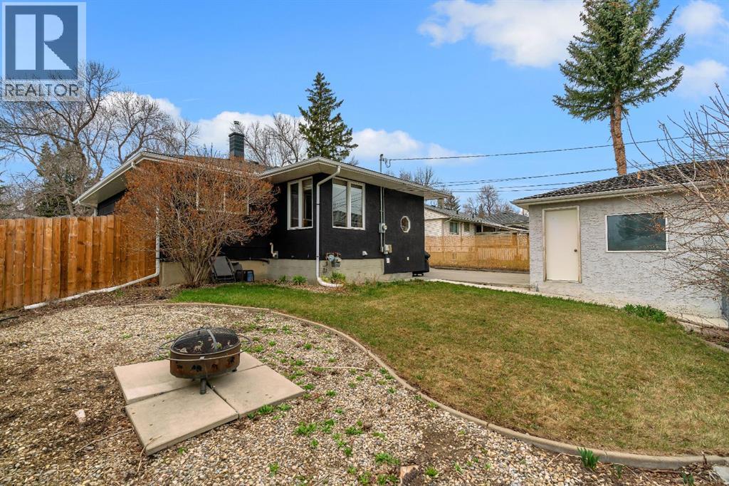 254 Hendon Drive Nw, Calgary, Alberta  T2K 1Z5 - Photo 33 - A2304616