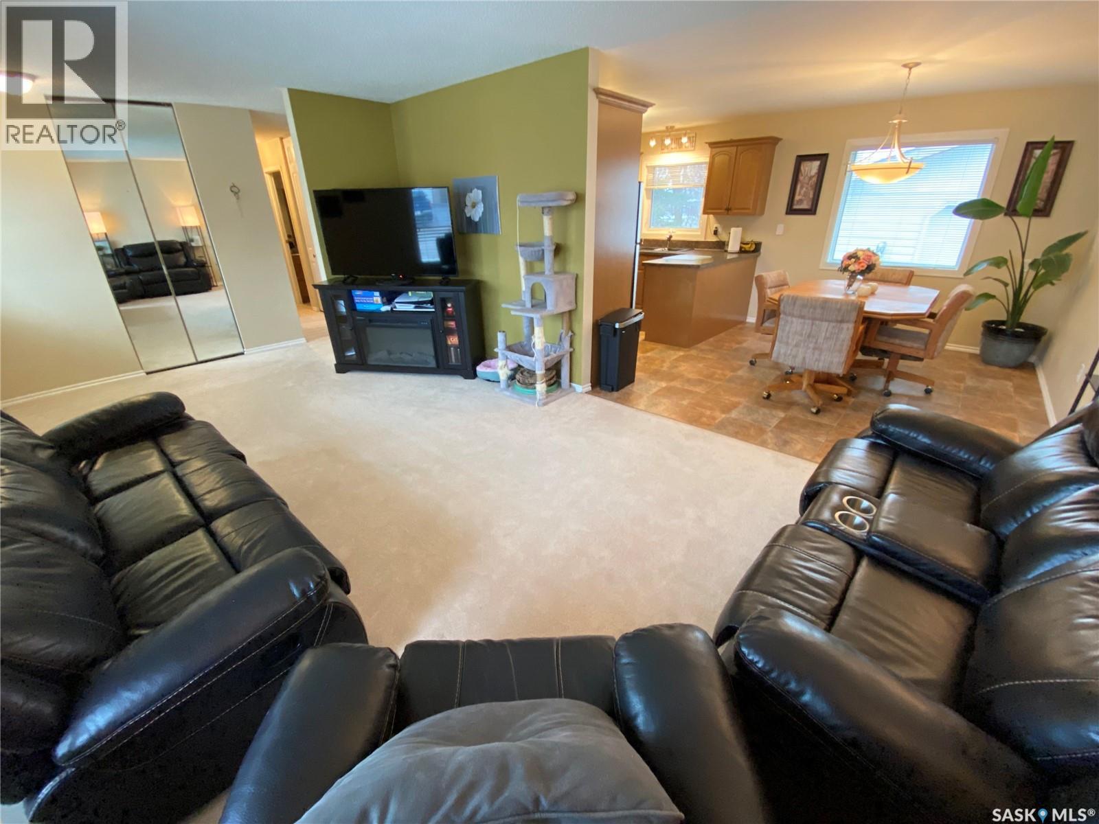 63 Collacott Drive, Yorkton, Saskatchewan  S3N 3E5 - Photo 7 - SK033851