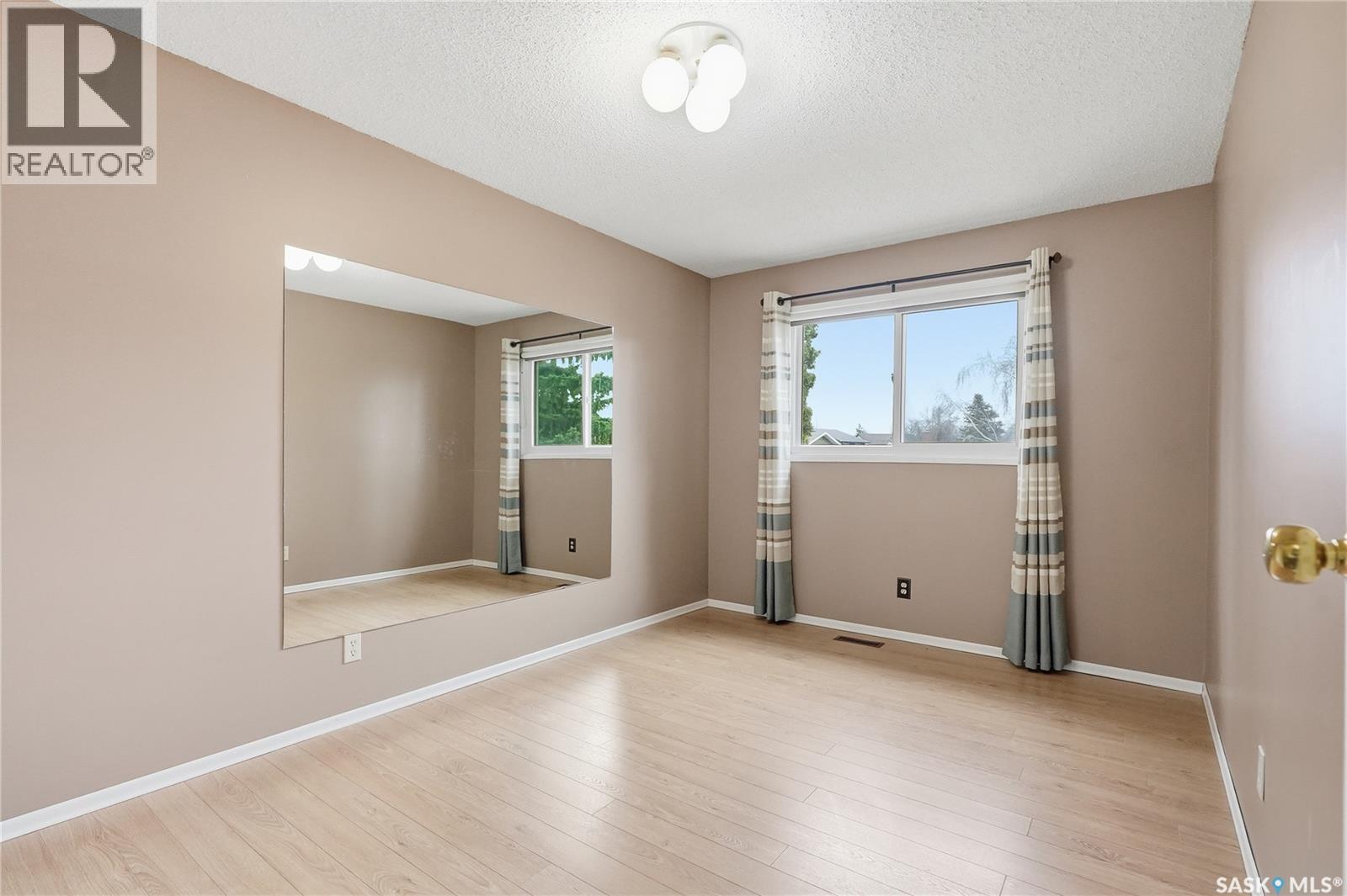 622 Costigan Way, Saskatoon, Saskatchewan  S7J 3R2 - Photo 31 - SK033807