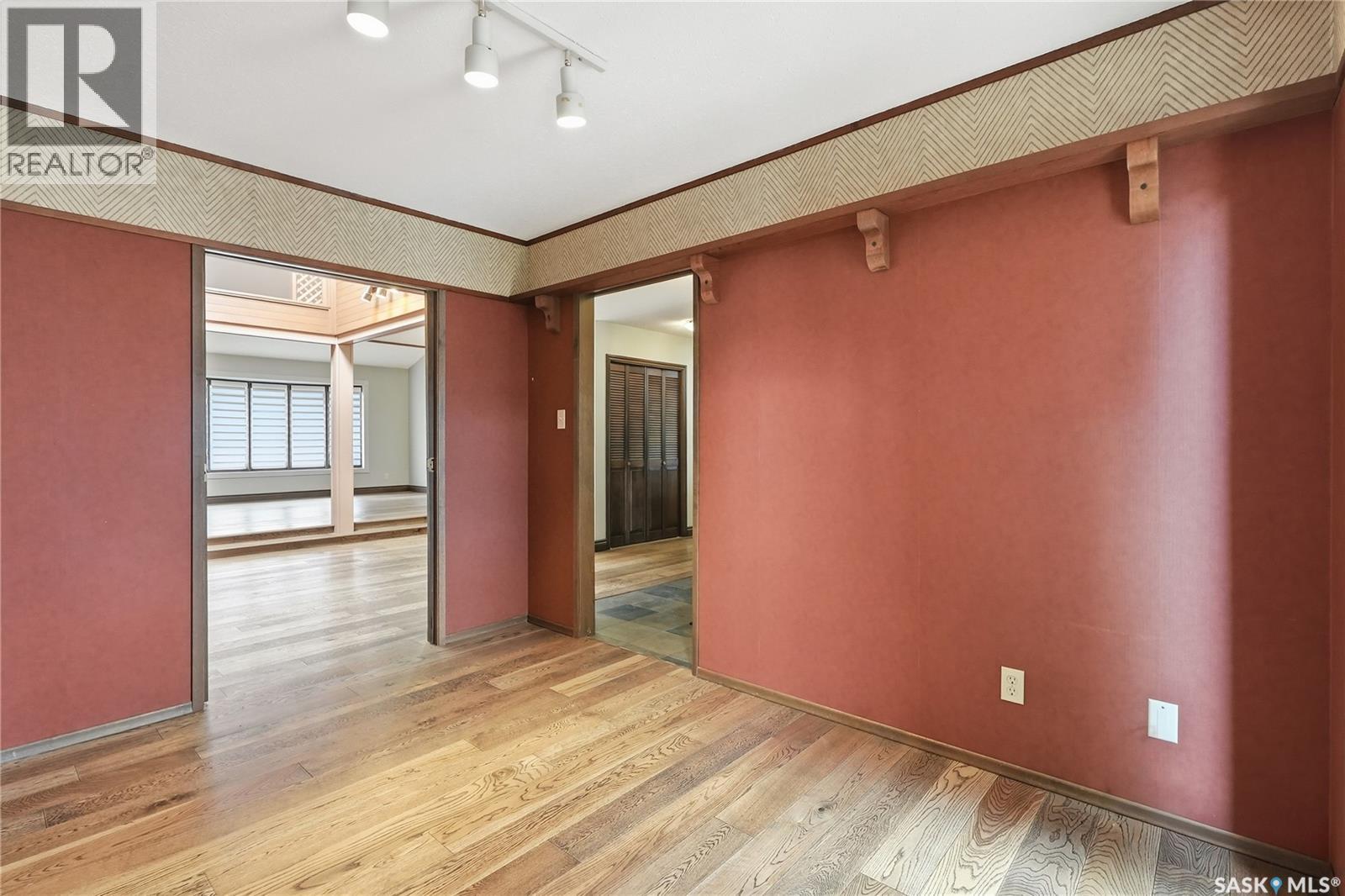 622 Costigan Way, Saskatoon, Saskatchewan  S7J 3R2 - Photo 9 - SK033807