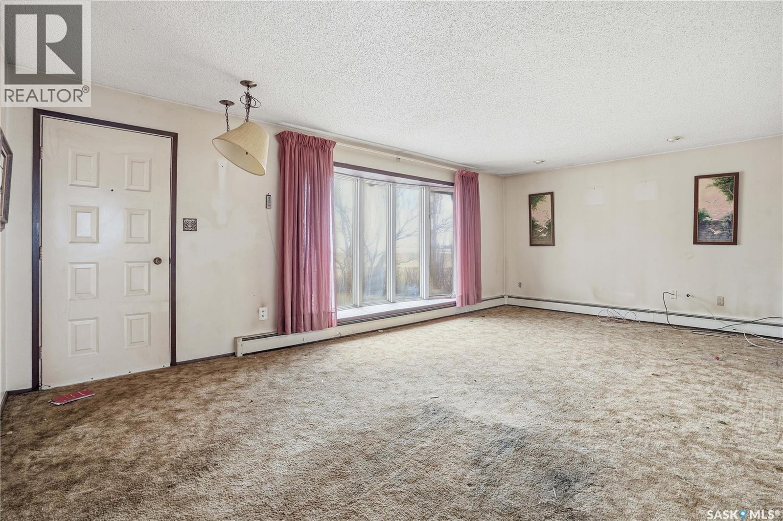 98 Main Street, Lang, Saskatchewan  S0G 2W0 - Photo 10 - SK033718