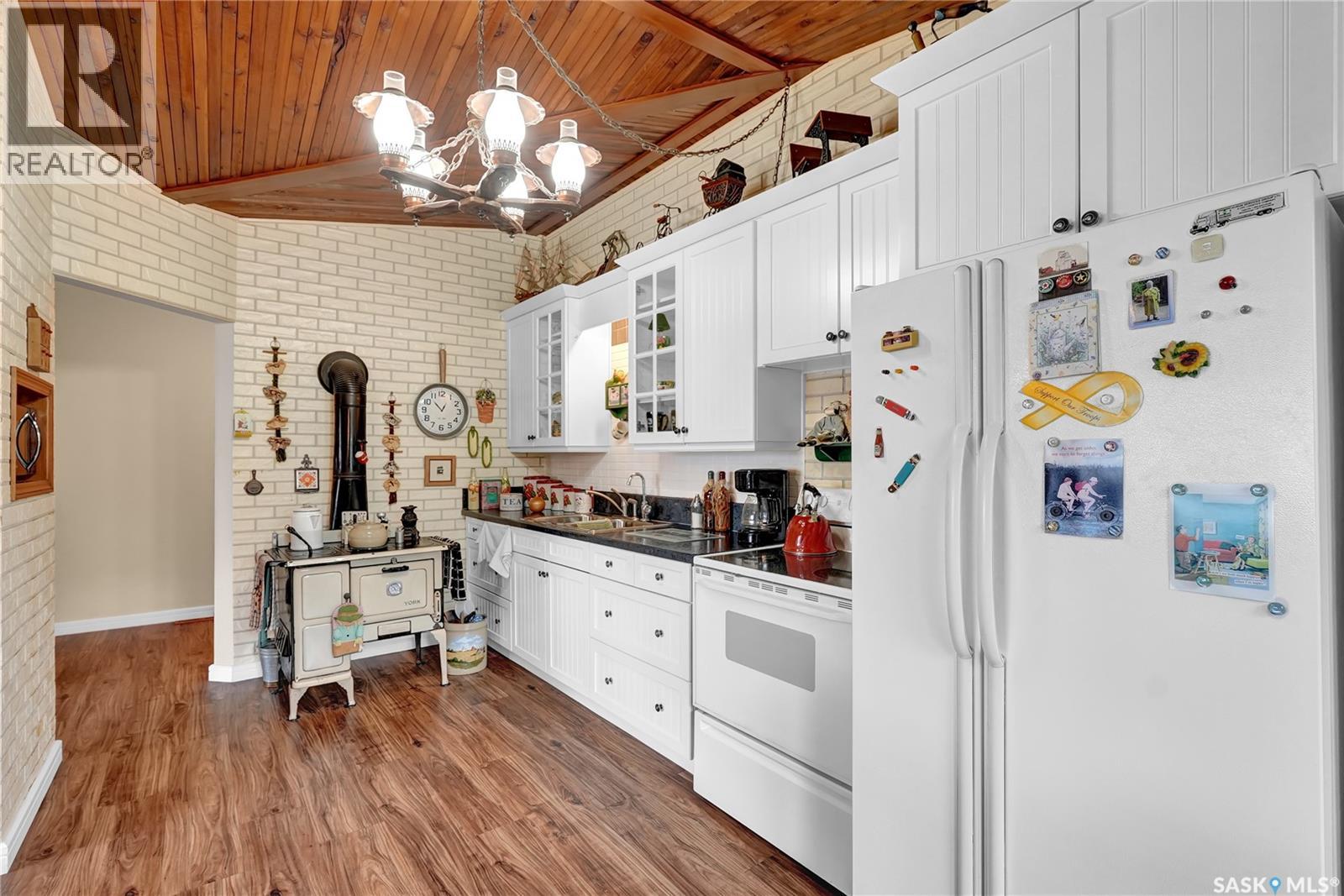 3435 Wascana Street, Regina, Saskatchewan  S4S 2H2 - Photo 9 - SK033679