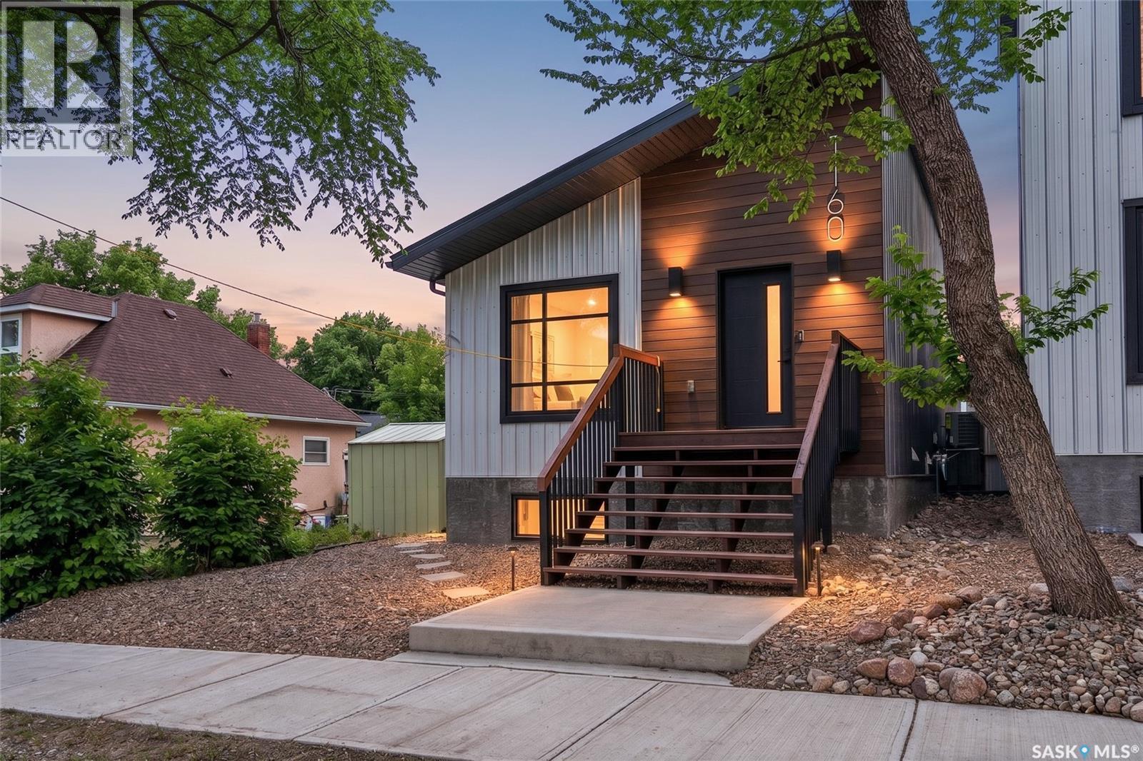 1160 Willow AVENUE, Moose Jaw, Saskatchewan