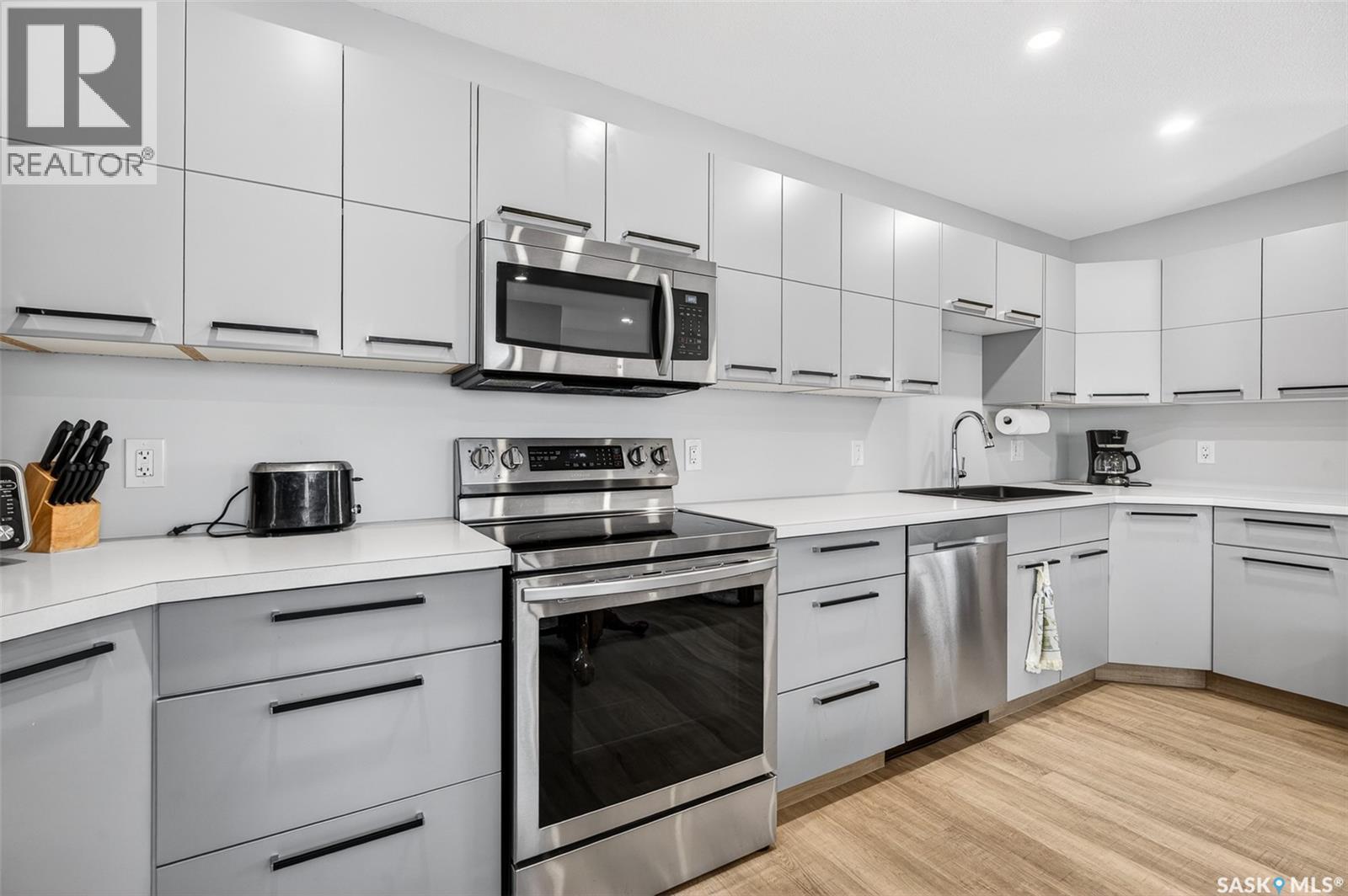 1160 Willow Avenue, Moose Jaw, Saskatchewan  S6H 1G8 - Photo 16 - SK033487