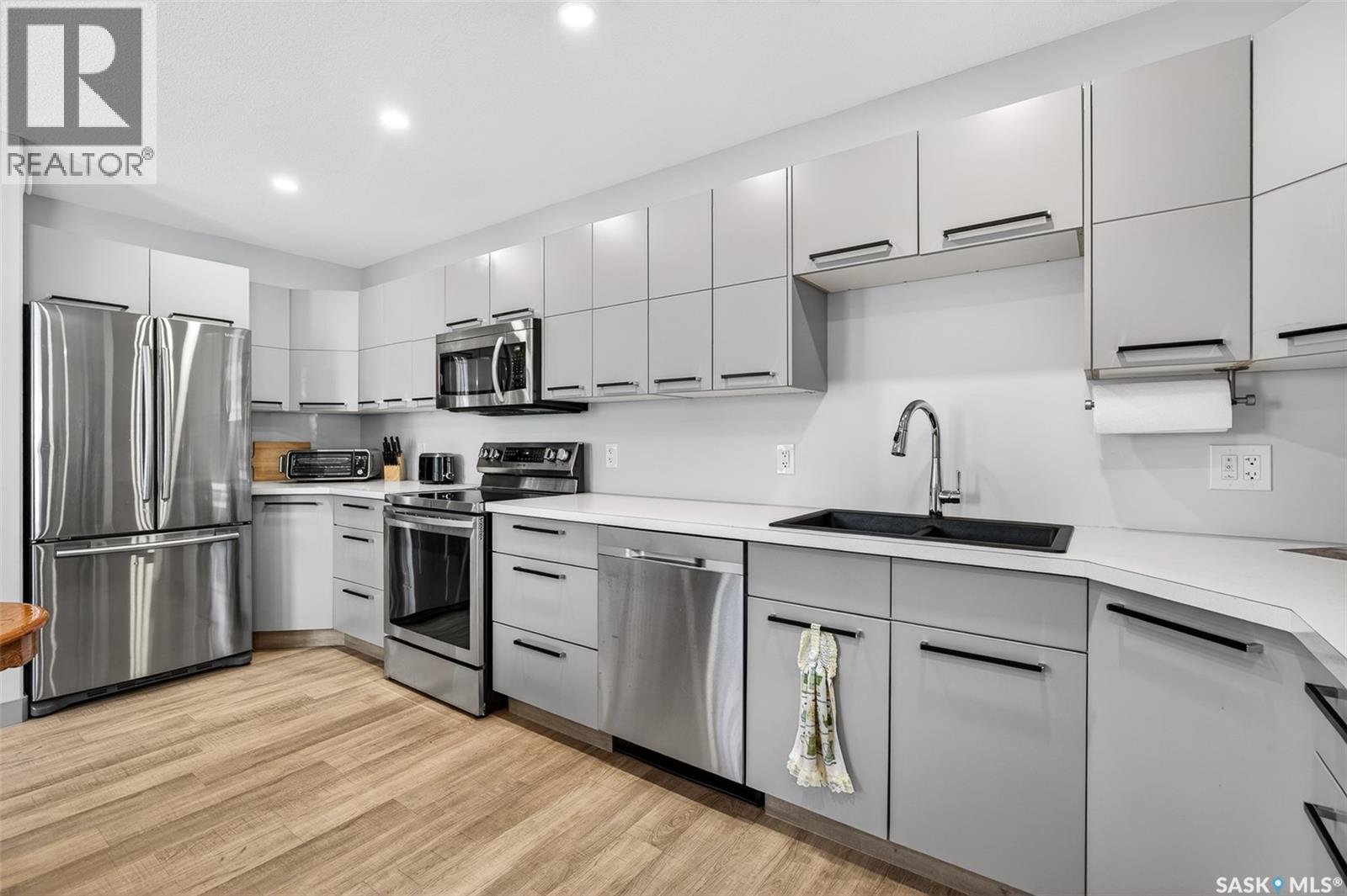 1160 Willow Avenue, Moose Jaw, Saskatchewan  S6H 1G8 - Photo 18 - SK033487