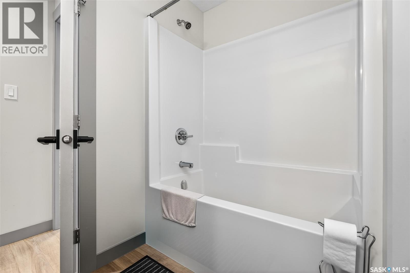 1160 Willow Avenue, Moose Jaw, Saskatchewan  S6H 1G8 - Photo 23 - SK033487