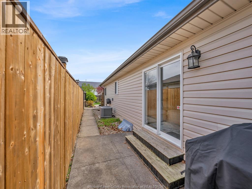 21 Tofflemire Court, Amherstburg, Ontario  N9V 4E3 - Photo 28 - 26009118