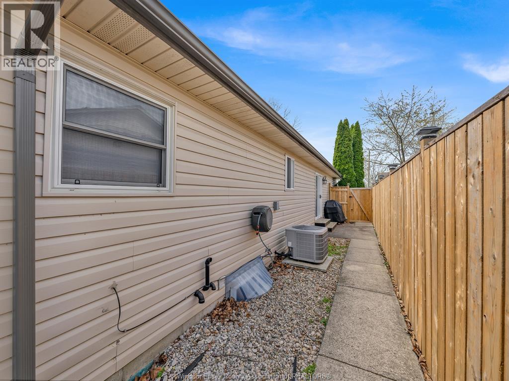 21 Tofflemire Court, Amherstburg, Ontario  N9V 4E3 - Photo 29 - 26009118