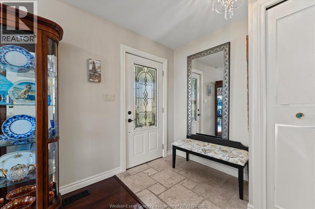 135 Essex Boulevard, Amherstburg, Ontario  N9V 2Y8 - Photo 4 - 26009112