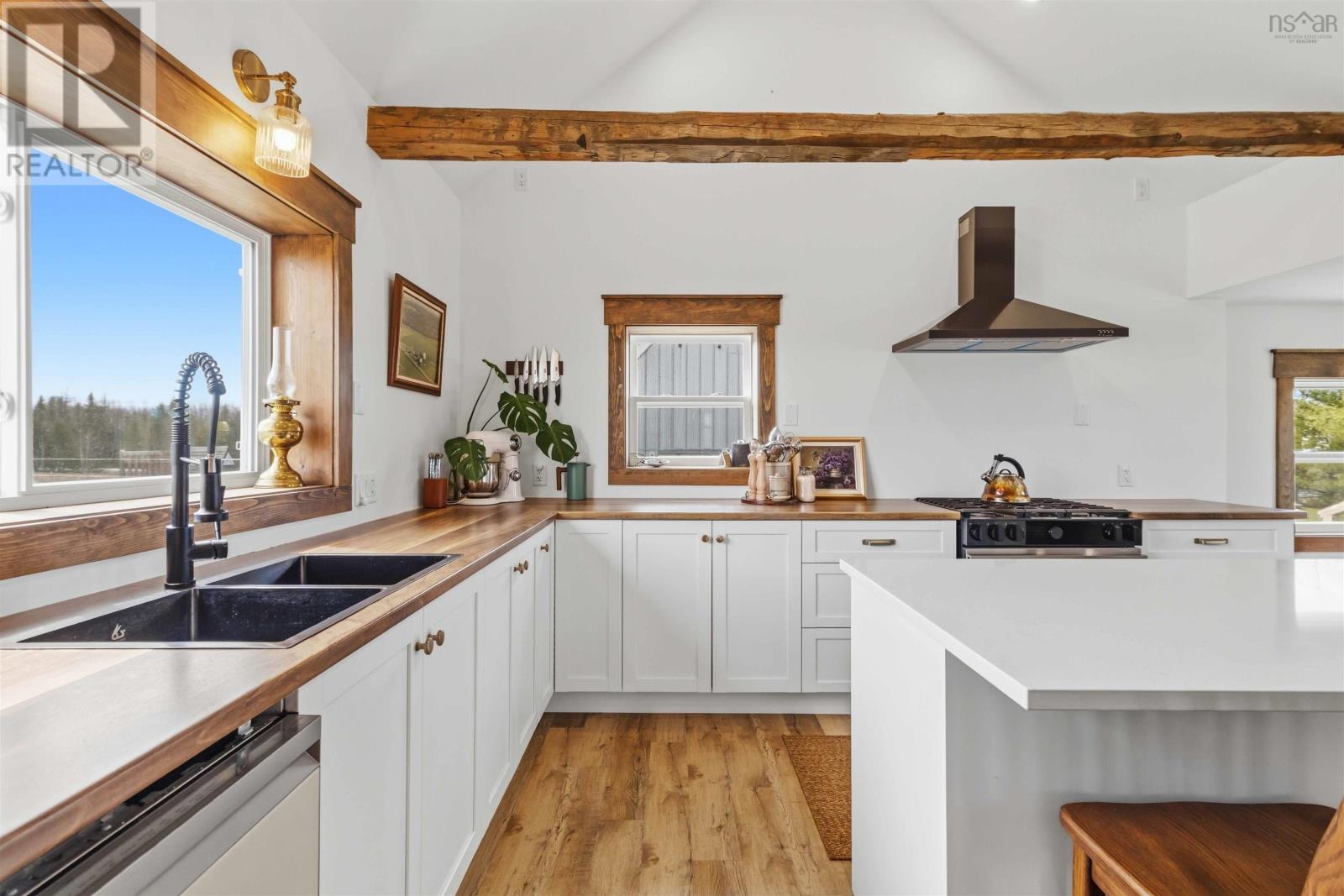 2050 Indian Road, Macphees Corner, Nova Scotia  B0N 2H0 - Photo 12 - 202608454