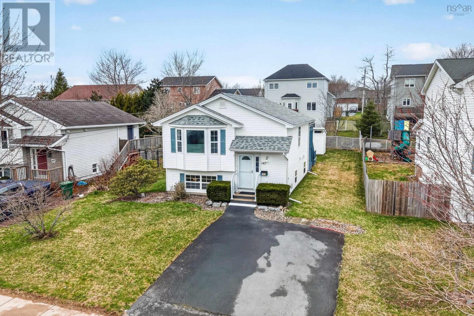 147 Avenue Du Portage, Dartmouth, Nova Scotia  B2X 3S8 - Photo 2 - 202608484