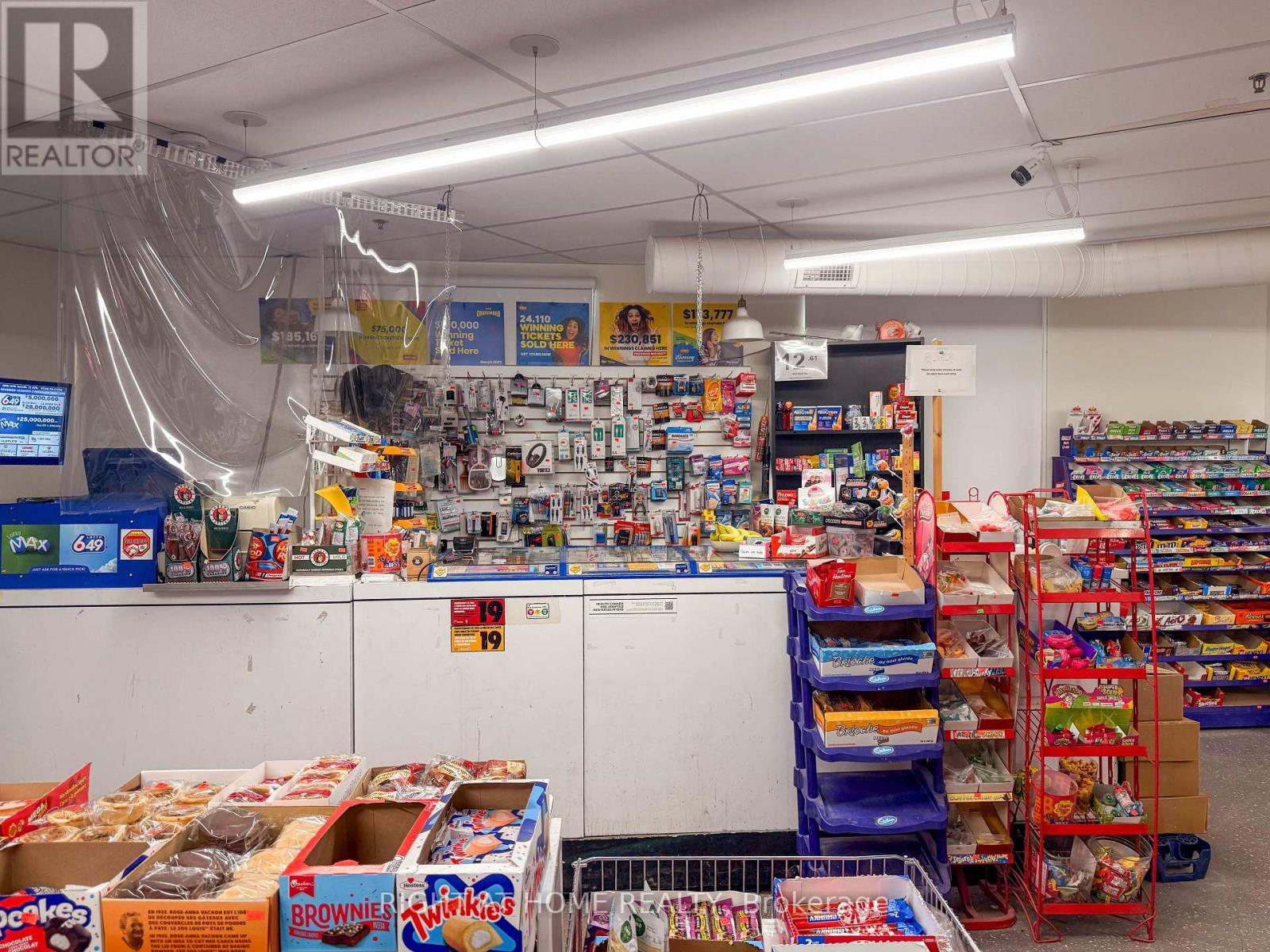 205 Melvin Avenue, Hamilton, Ontario  L8H 2J9 - Photo 14 - X13040016