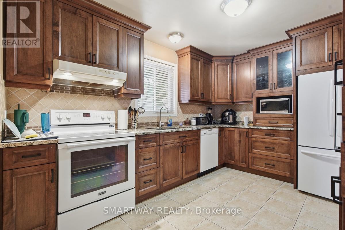 646 Ridgeview Drive, London East, Ontario  N5Y 5T8 - Photo 9 - X13040092