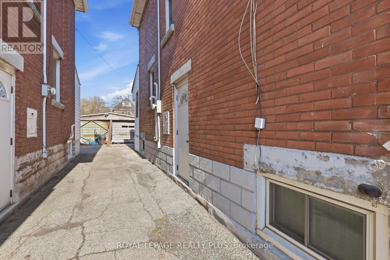 115 Kensington Avenue N, Hamilton, Ontario  L8L 7N3 - Photo 29 - X13040110