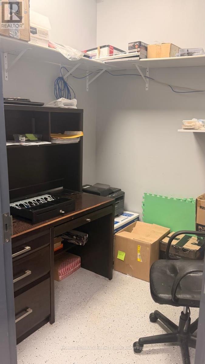 2 - 206 King George Road, Brantford, Ontario  N3R 5L3 - Photo 14 - X13040116