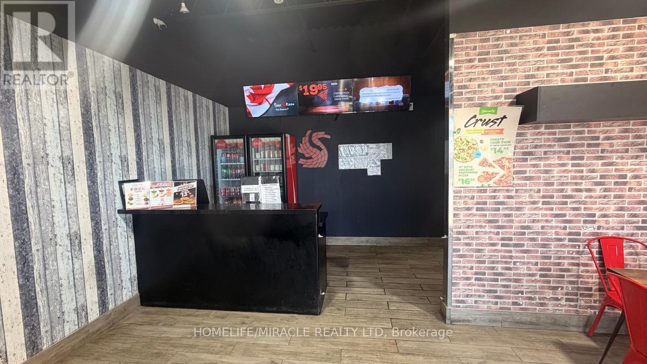 2 - 206 King George Road, Brantford, Ontario  N3R 5L3 - Photo 2 - X13040116