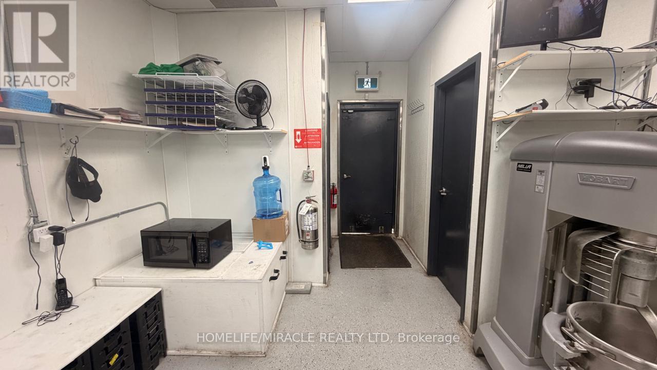 2 - 206 King George Road, Brantford, Ontario  N3R 5L3 - Photo 20 - X13040116